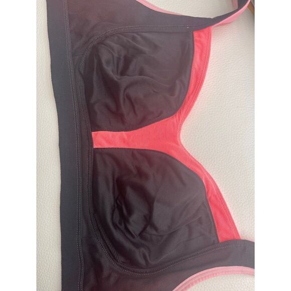 Lululemon Athletica Multicolored Sports Bra Size 34D - Picture 6 of 8